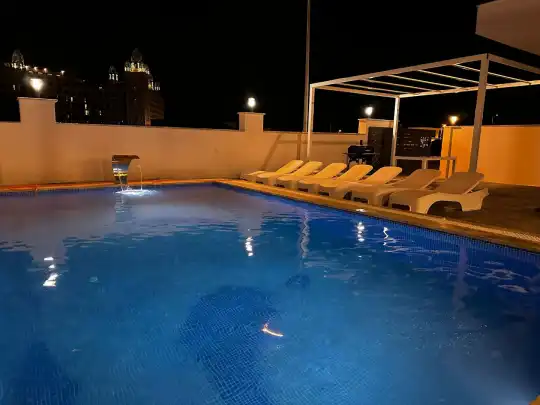 Belek’te Geniş Ailelere ve Arkadaş Gruplarına Özel Jakuzili ve Saunalı 12 Kişilik Lüks Konaklama