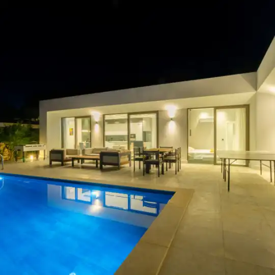 İslamlar'ın Merkezinde 6 Kişilik 3 Odalı Villa