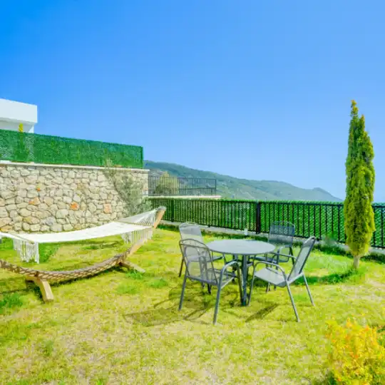 Kalkan İslamlar'da 3 Yatak Odalı, 6 Kişilik Jakuzili Lüks Villa ve Panoramik Deniz Manzarası