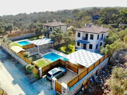 Balayı ve Çekirdek Ailelere Uygun: Kalkan’da Muhafazakar Tatil Villası