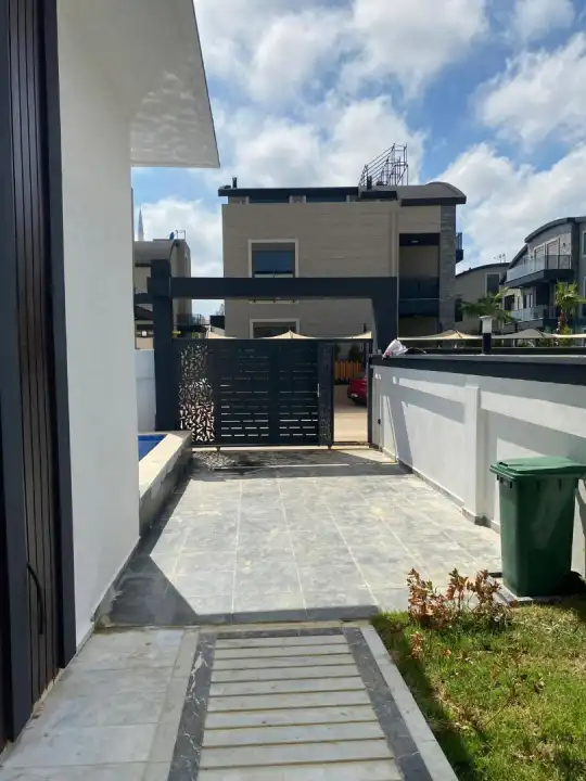 Belek’in Eşsiz Doğasında Özel Havuz ve Modern Konforla Lüks Villa