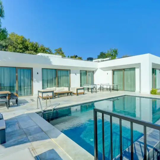 Kalkan İslamlar'da Jakuzili, Panoramik Deniz Manzaralı Lüks Villa