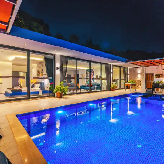 Kalkan İslamlar’da Balayı Çiftlerine ve Ailelere Özel, Muhafazakar, Konforlu Villa