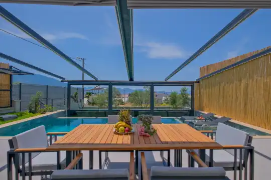 Fethiye'de Balayı Çiftleri ve Çekirdek Aileler için Tasarlanmış Lüks Villa