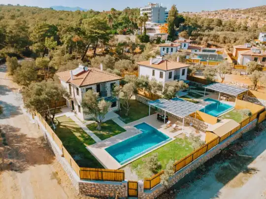 Patara’nın Huzur Dolu Atmosferinde Özel Villada Lüks Tatil