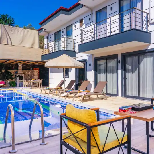 Kalkan Patara'da Doğa ve Denize Eşit Mesafede Konforlu Bir Tatil Villası