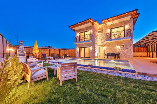 Kaş’ın Huzur Veren Atmosferinde Lüks ve Konfor