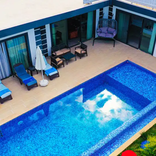 Kalkan Patara’da Gözlerden Uzak, Muhafazakar Tatil Villası