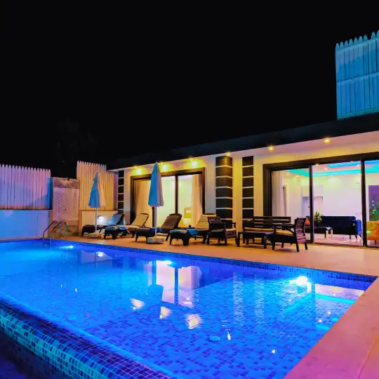 Kalkan Patara’da Gözlerden Uzak, Muhafazakar Tatil Villası