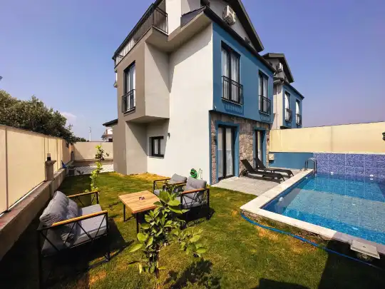 Fethiye'de Bu Kiralık Villa : Modern ve Ekonomik Tatil için Harika Bir Seçim