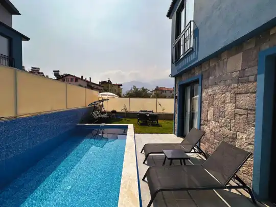 Fethiye Çalış Plajı’na Yakın, Özel Havuz ve Jakuzili Ekonomik Villa