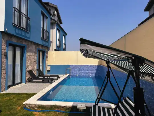 Fethiye Çalış Plajı’na Yakın, Özel Havuz ve Jakuzili Ekonomik Villa