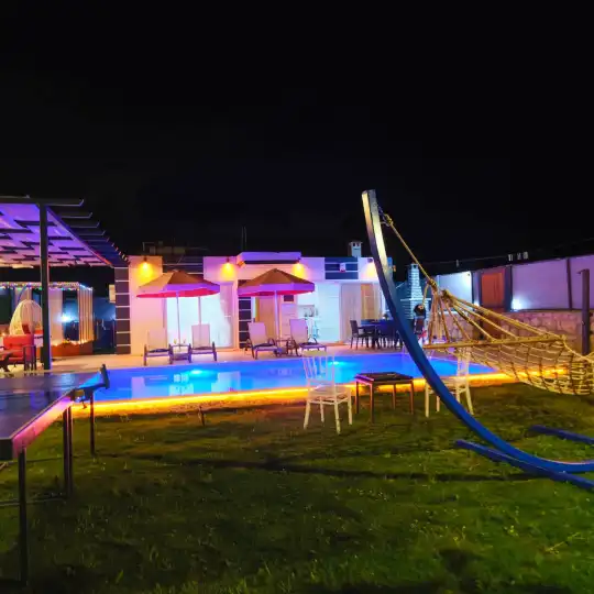 Kalkan Sarıbelen’de Jakuzili ve Korunaklı Villa: Aileler İçin İdeal Tatil Seçeneği