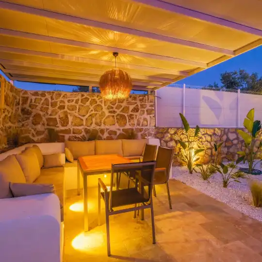 Fethiye Çamköy’de Doğa ile İç İçe, Balayı Çiftlerine Özel, Muhafazakar Villa