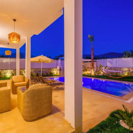 Fethiye Çamköy’de Doğa ile İç İçe, Balayı Çiftlerine Özel, Muhafazakar Villa