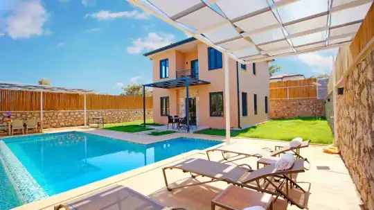 Kalkan Patara’da Modern ve Korunaklı: Villa Doğa İçinde Unutulmaz Bir Tatil
